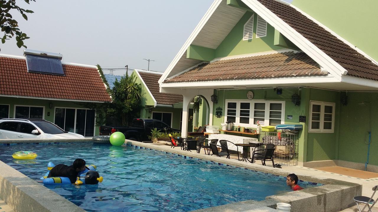 Solar Ville House Chiangmai Chiang Mai Exteriör bild